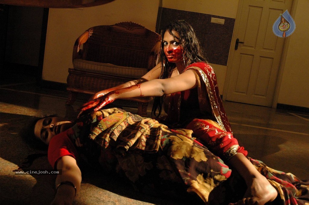 A Romantic Horror Story Movie Stills - 13 / 93 photos