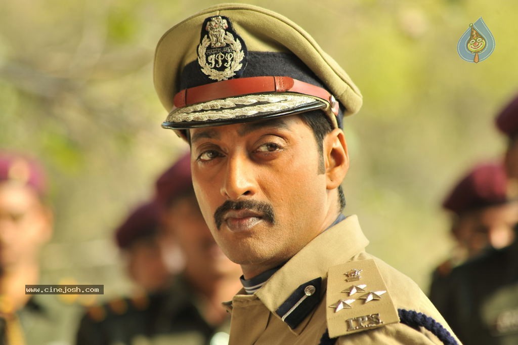 Aa Aiduguru Athade CM Movie Stills - 95 / 126 photos