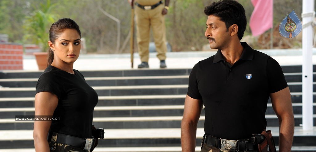 Aa Aiduguru Movie Latest Stills - 60 / 72 photos