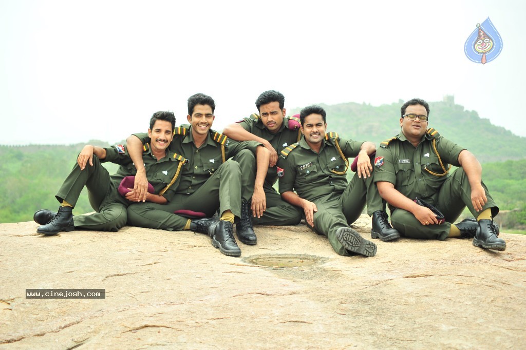 Aa Aiduguru Movie New Stills - 1 / 5 photos