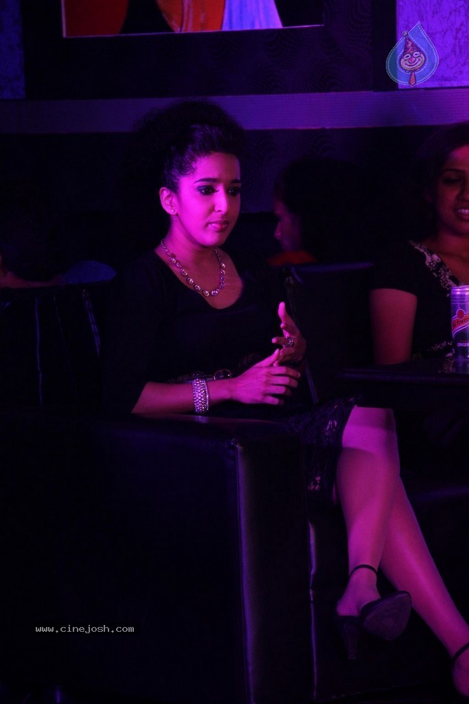 Aaaah Tamil Movie Stills - 63 / 86 photos