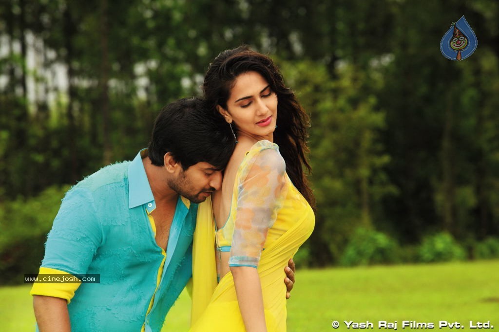 Aaha Kalyanam Movie Stills n Walls - 9 / 47 photos