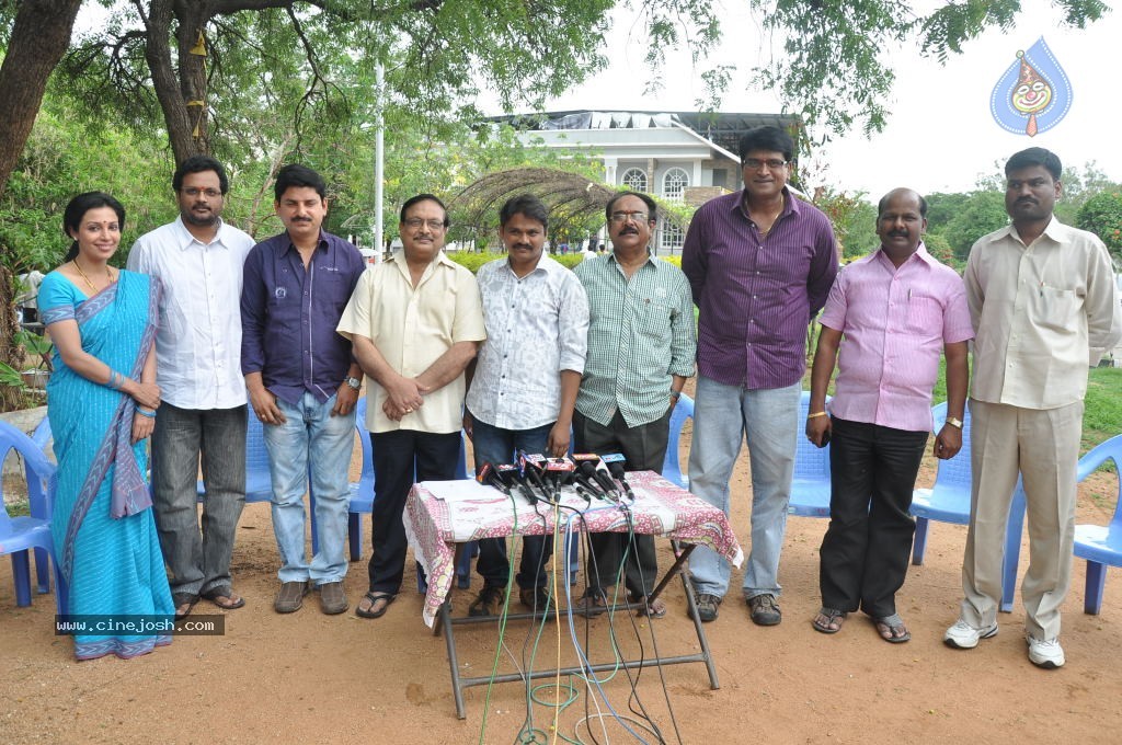 Aakasamlo Sagam Movie Stills - 2 / 25 photos