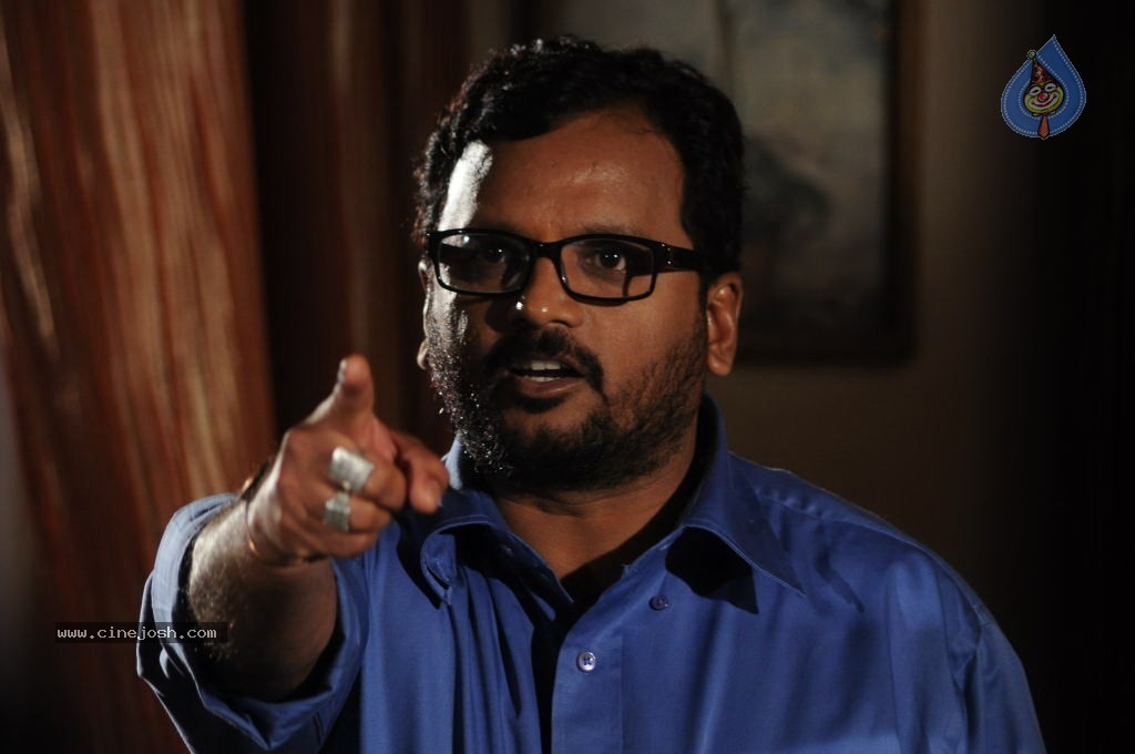 Aakasamlo Sagam Movie Stills - 22 / 25 photos
