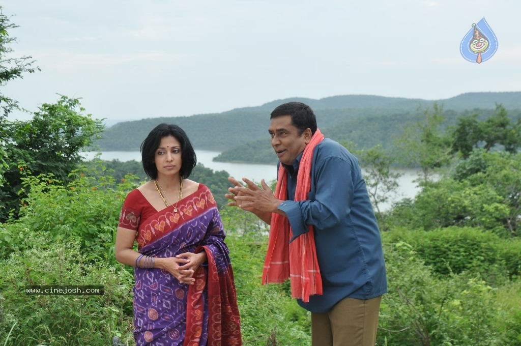 Aakasam Lo Sagam Stills & Wallpapers - 19 / 54 photos