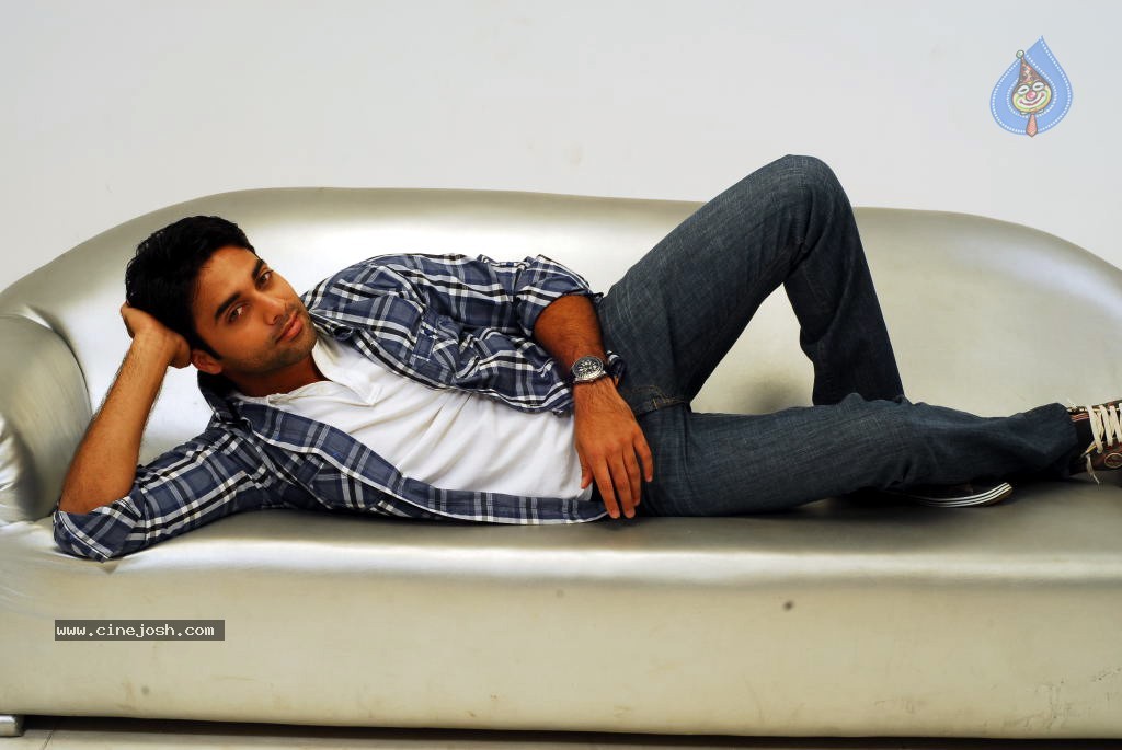 Aakasame Haddu Movie Stills - 9 / 35 photos