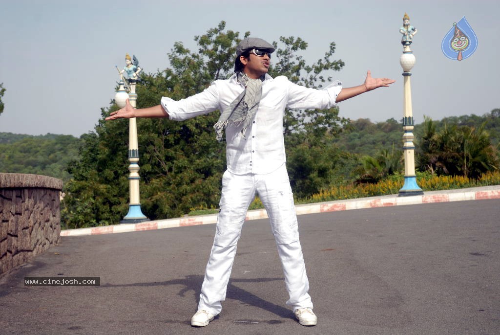 Aakasame Haddu Movie Stills - 24 / 35 photos