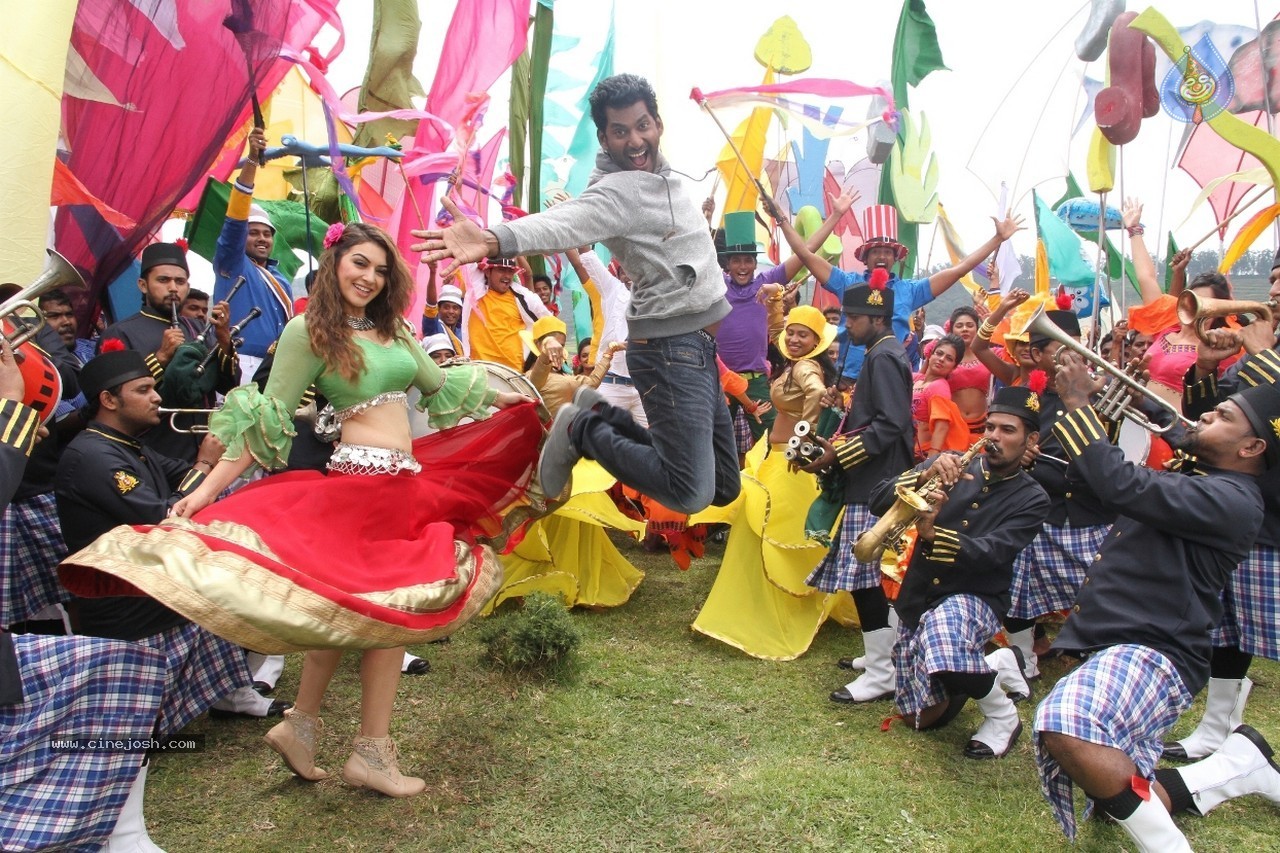 Aambala Tamil Movie Stills - 5 / 26 photos