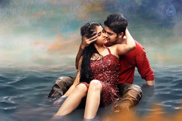 Abbayitho Ammayi Photos and Posters - 23 / 33 photos