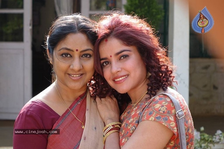 Abhiyum Anuvum Movie Stills - 43 / 60 photos