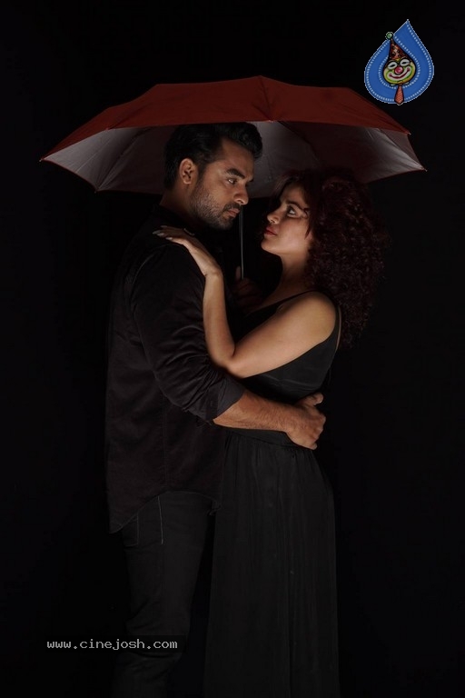 Abhiyum Anuvum Movie Stills - 52 / 60 photos