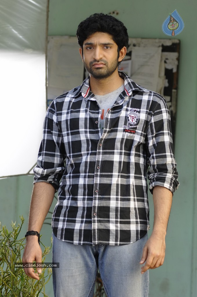 Acham Thavir Tamil Movie Stills - 43 / 65 photos