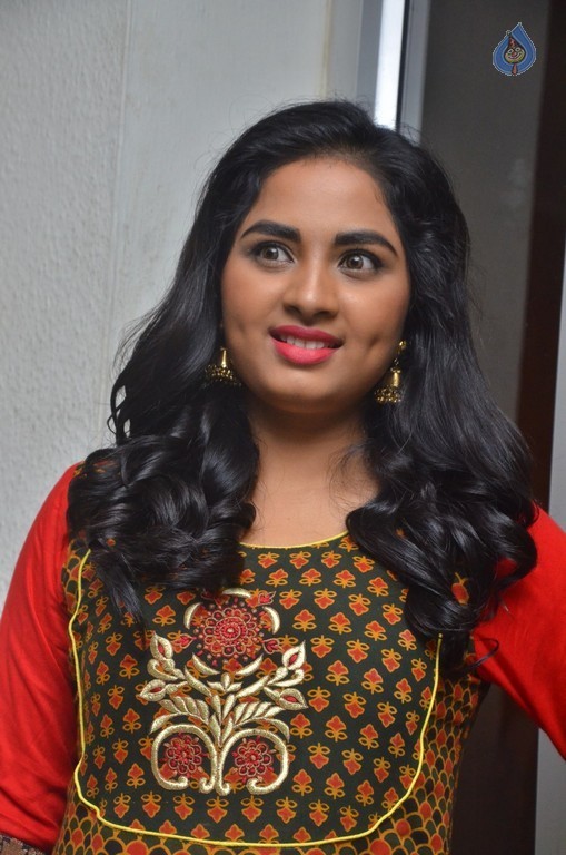 Achamindri Tamil Movie Photos - 15 / 42 photos