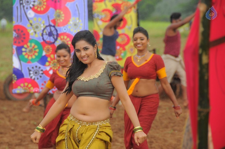 Achamindri Tamil Movie Photos - 18 / 42 photos