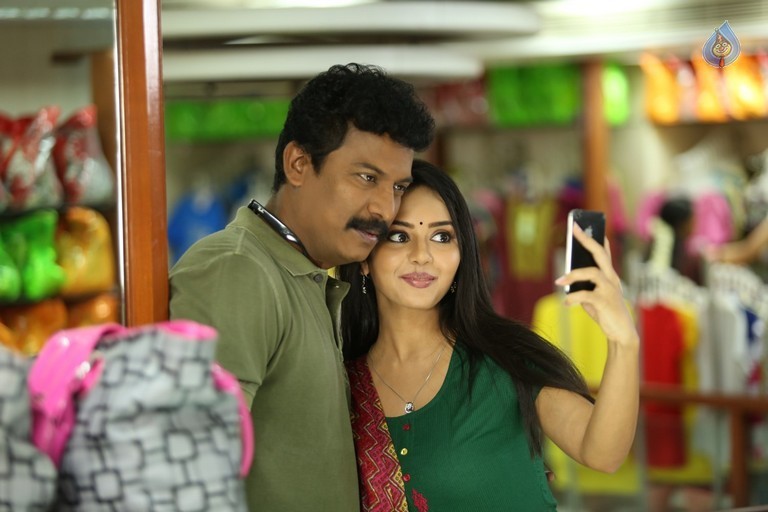 Achamindri Tamil Movie Photos - 31 / 42 photos