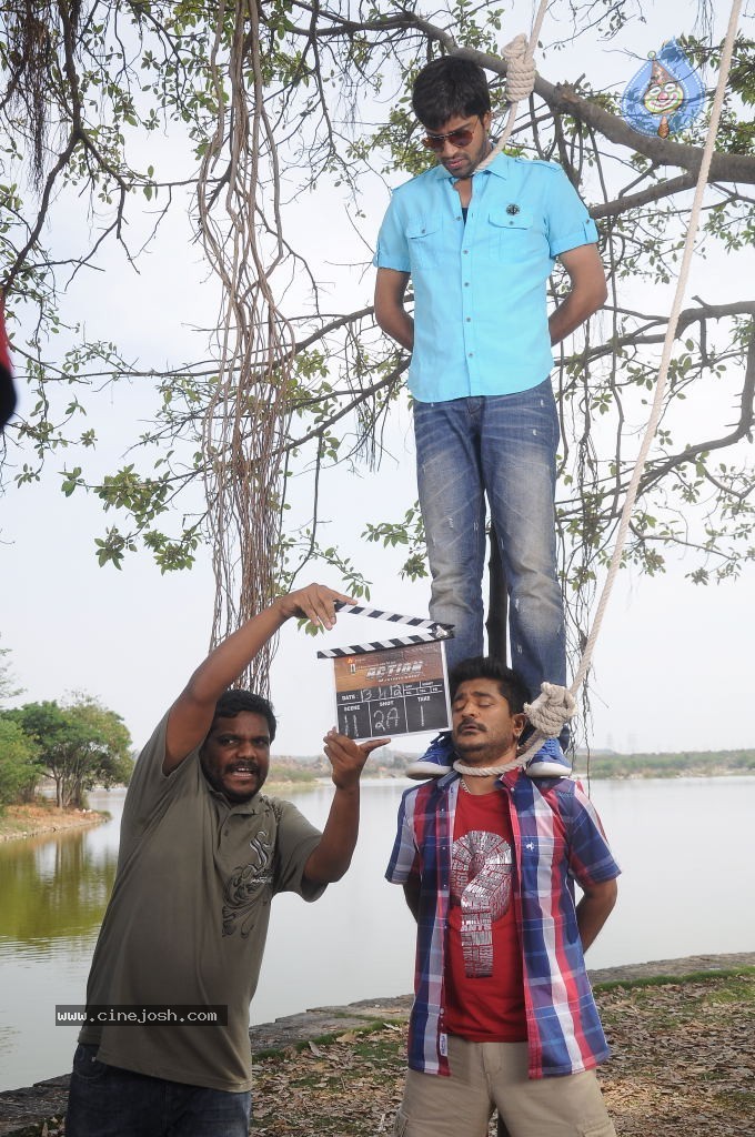 Action 3D Movie Stills - 49 / 127 photos