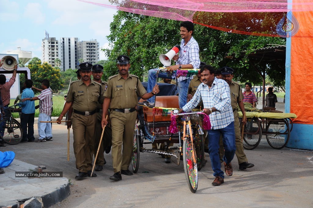 Action 3D Movie Stills - 70 / 127 photos