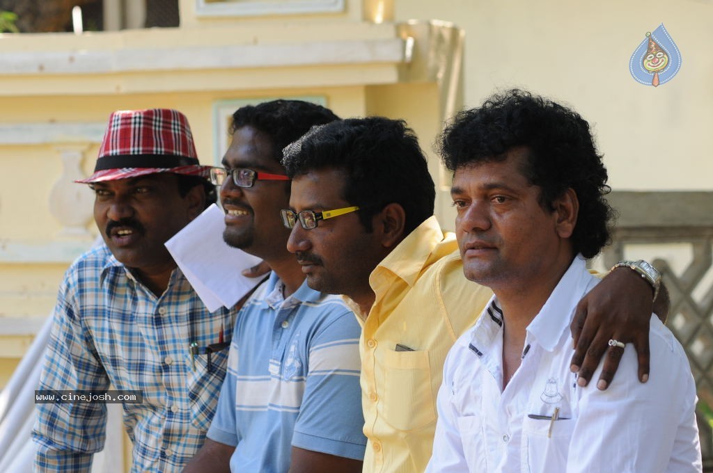 Action 3D Movie Stills - 90 / 127 photos