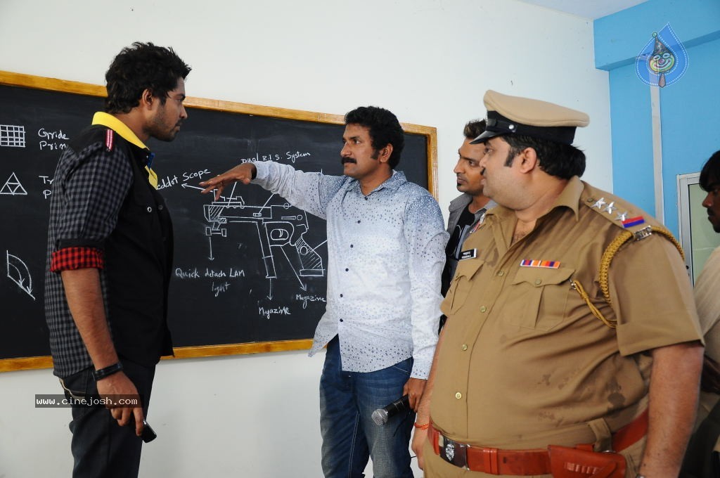 Action 3D Movie Stills - 97 / 127 photos