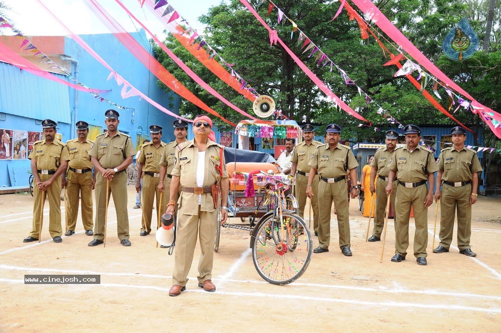 Action 3D Movie Stills - 105 / 127 photos