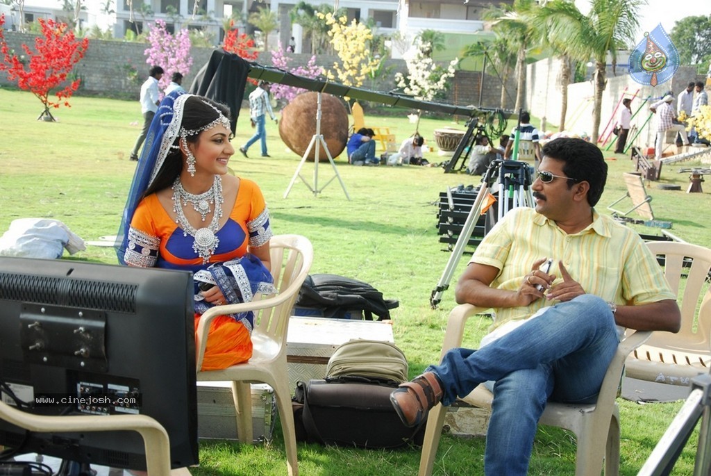 Action 3D Working Stills n Walls - 12 / 42 photos