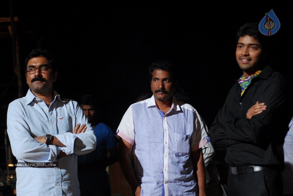Action 3D Working Stills n Walls - 33 / 42 photos