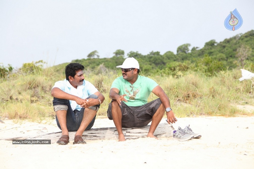 Action 3D Working Stills n Walls - 36 / 42 photos