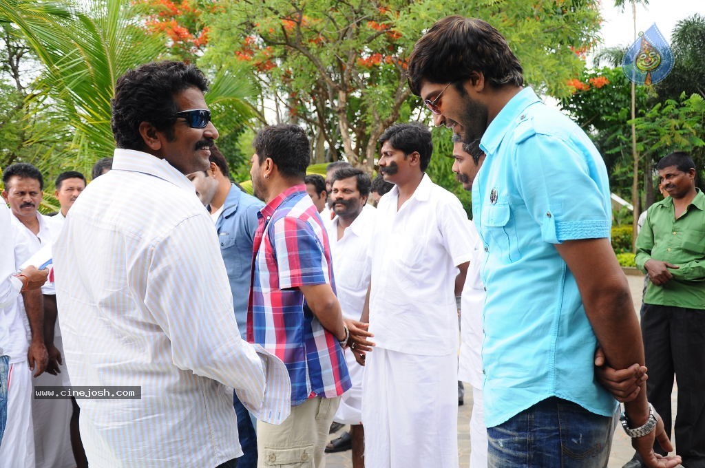 Action Movie New Stills - 24 / 29 photos