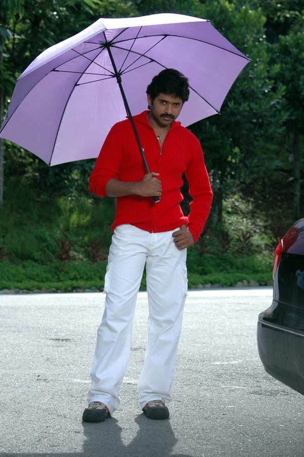 Ade Nuvu Ade Nenu Movie Stills - 2 / 53 photos