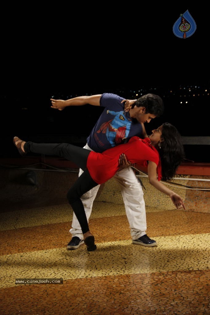 Adi Lekka Movie Stills - 39 / 99 photos
