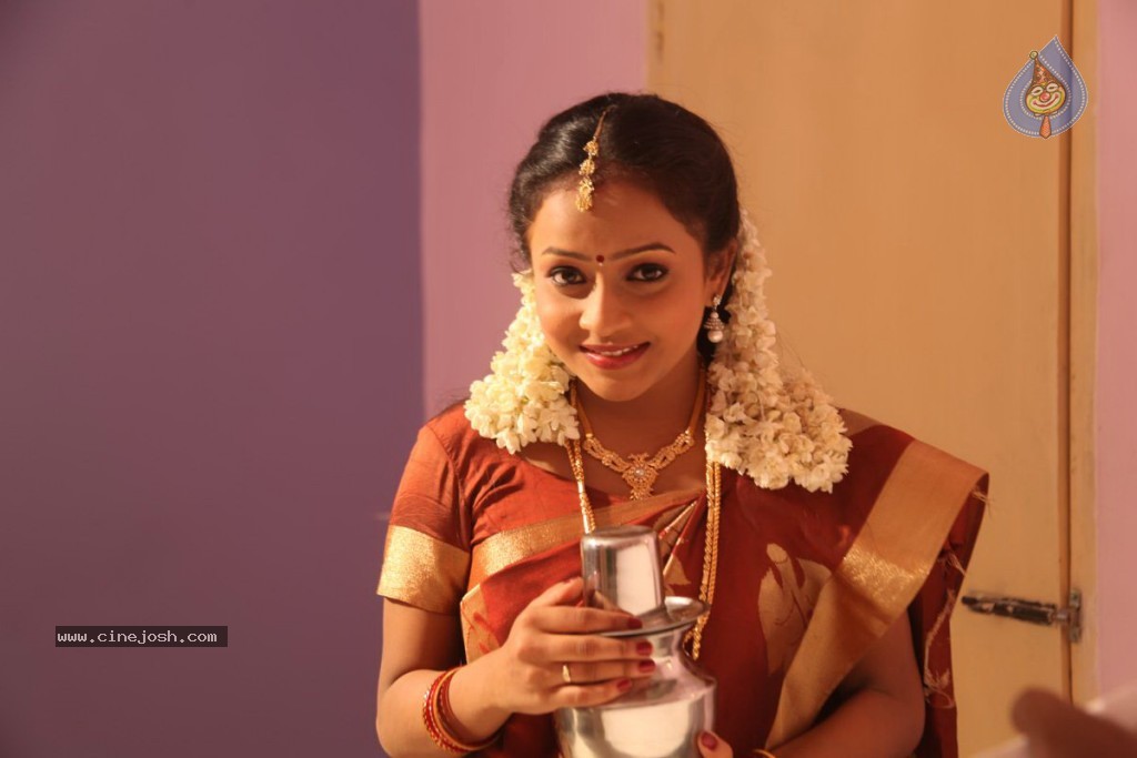 Adiyen Tamil Movie Hot Stills - 33 / 46 photos