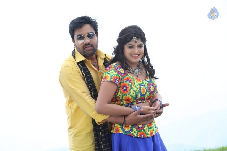 Adra Machan Visilu Tamil Film Photos - 5 / 41 photos