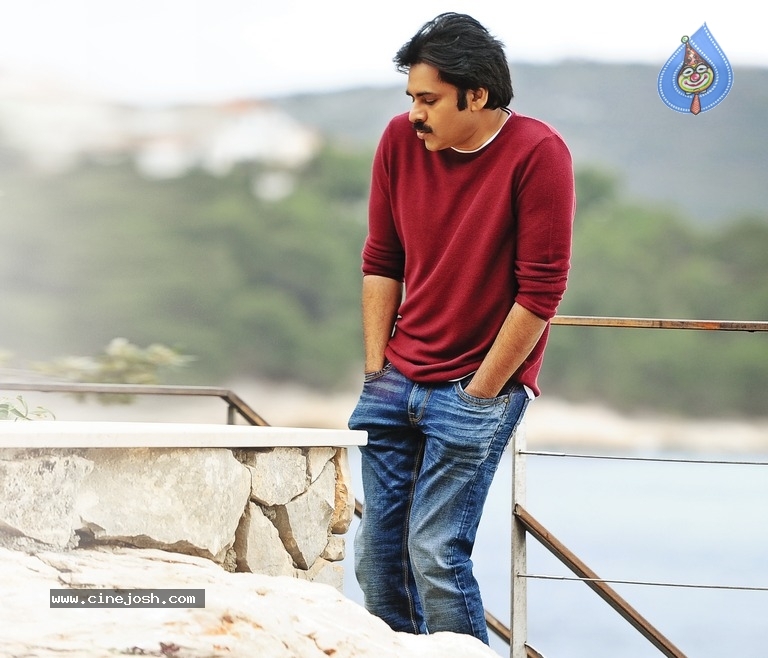 Agnyaathavaasi Gaali Vaaluga Song Release Poster And Still - 1 / 2 photos