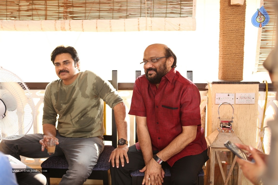 Agnyaathavaasi Working Stills And Posters - 3 / 19 photos