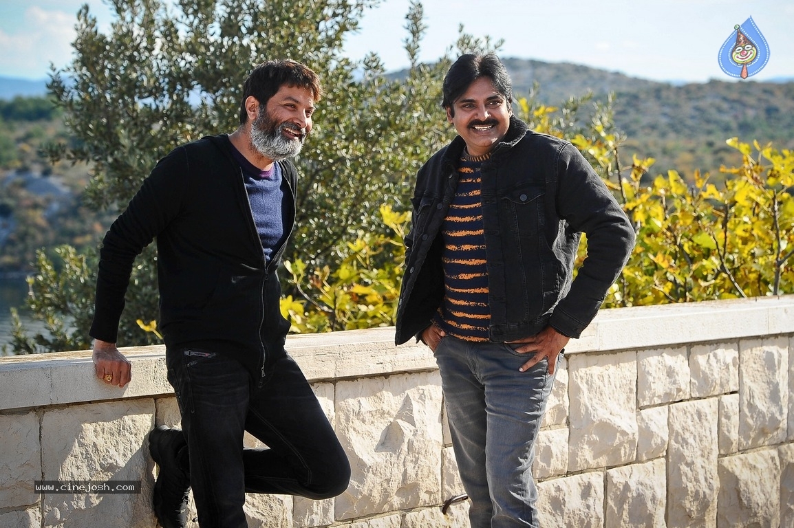 Agnyaathavaasi Working Stills And Posters - 14 / 19 photos