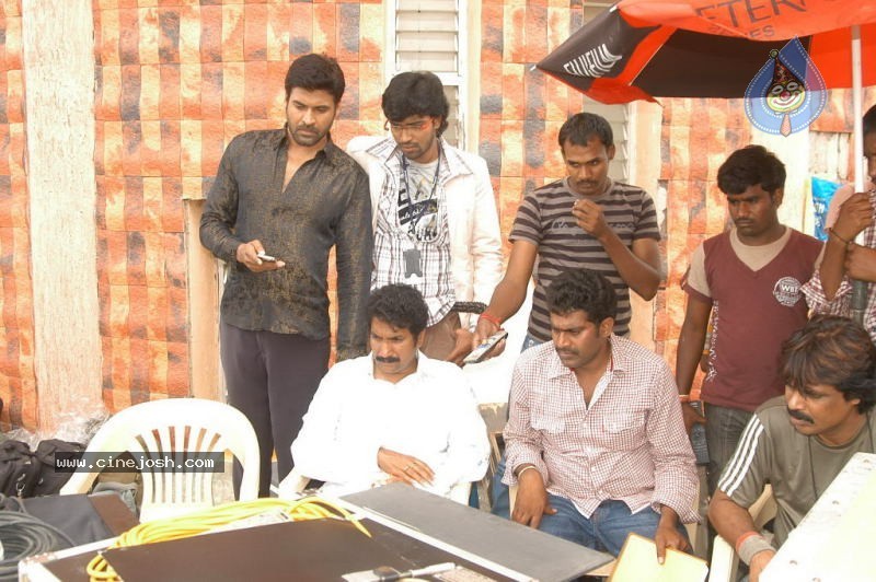 Aha Naa Pellanta Movie New Stills - 20 / 42 photos