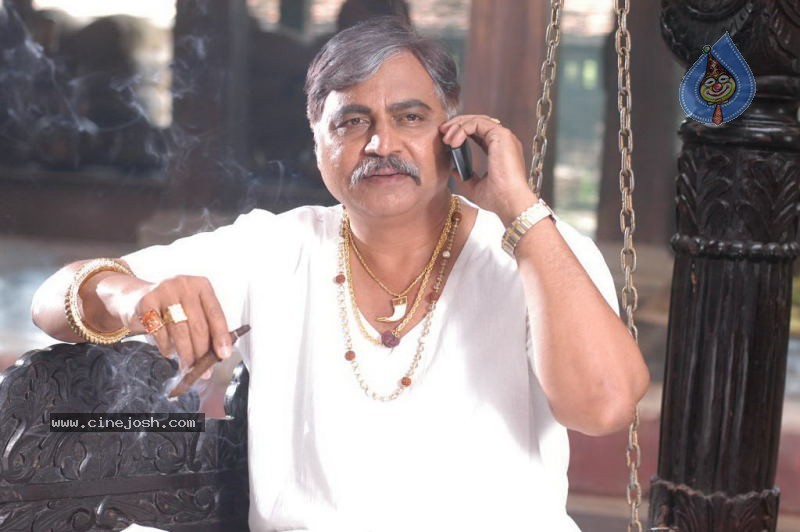 Aha Naa Pellanta Movie Stills - 16 / 54 photos