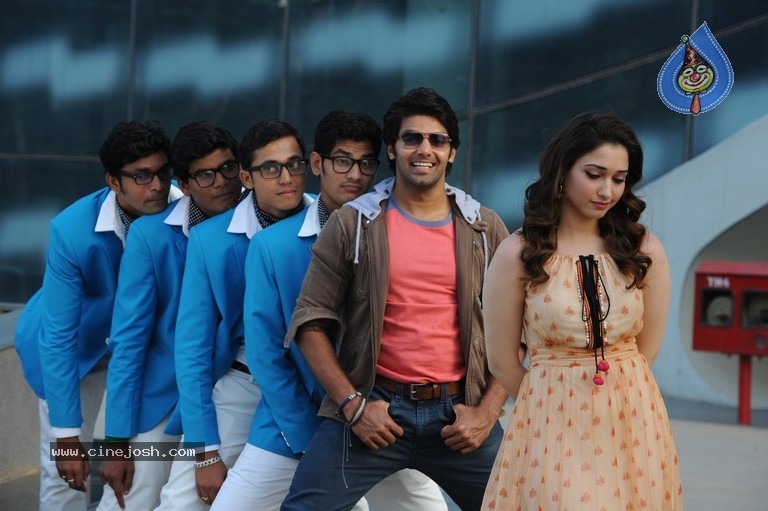 Aishwaryabhimasthu Movie Stills - 40 / 41 photos