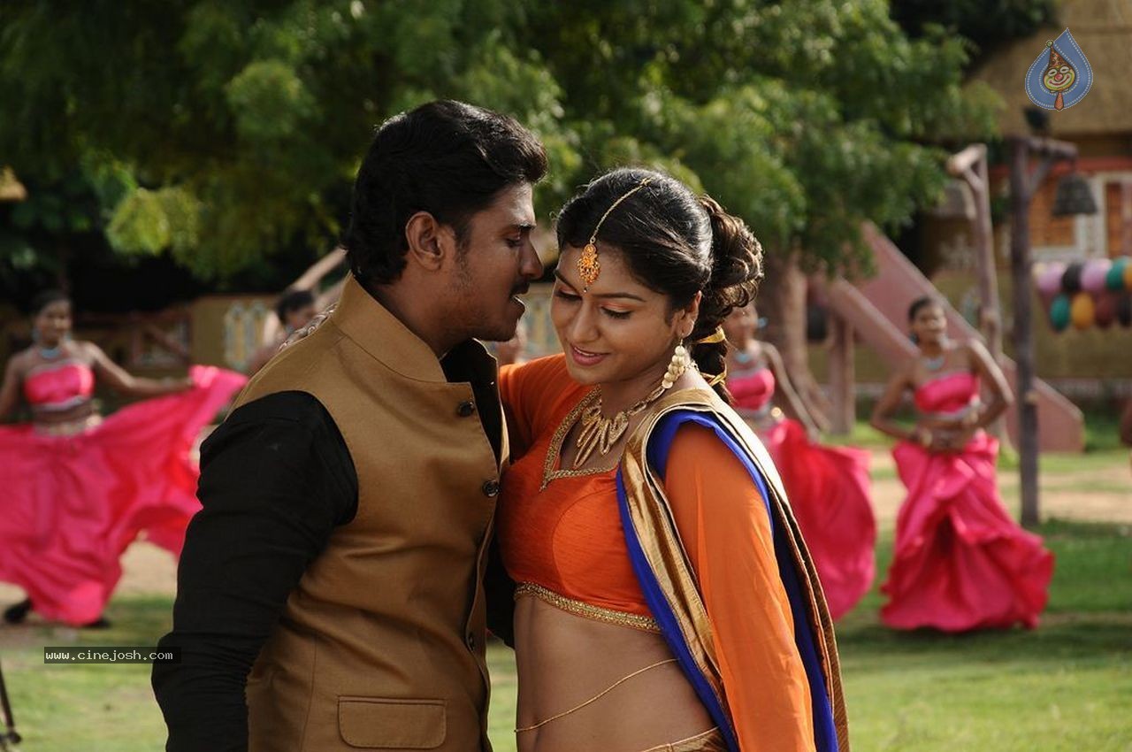 Akshaya's Nanbargal Narpani Mandram Tamil Movie Stills - 5 / 75 photos