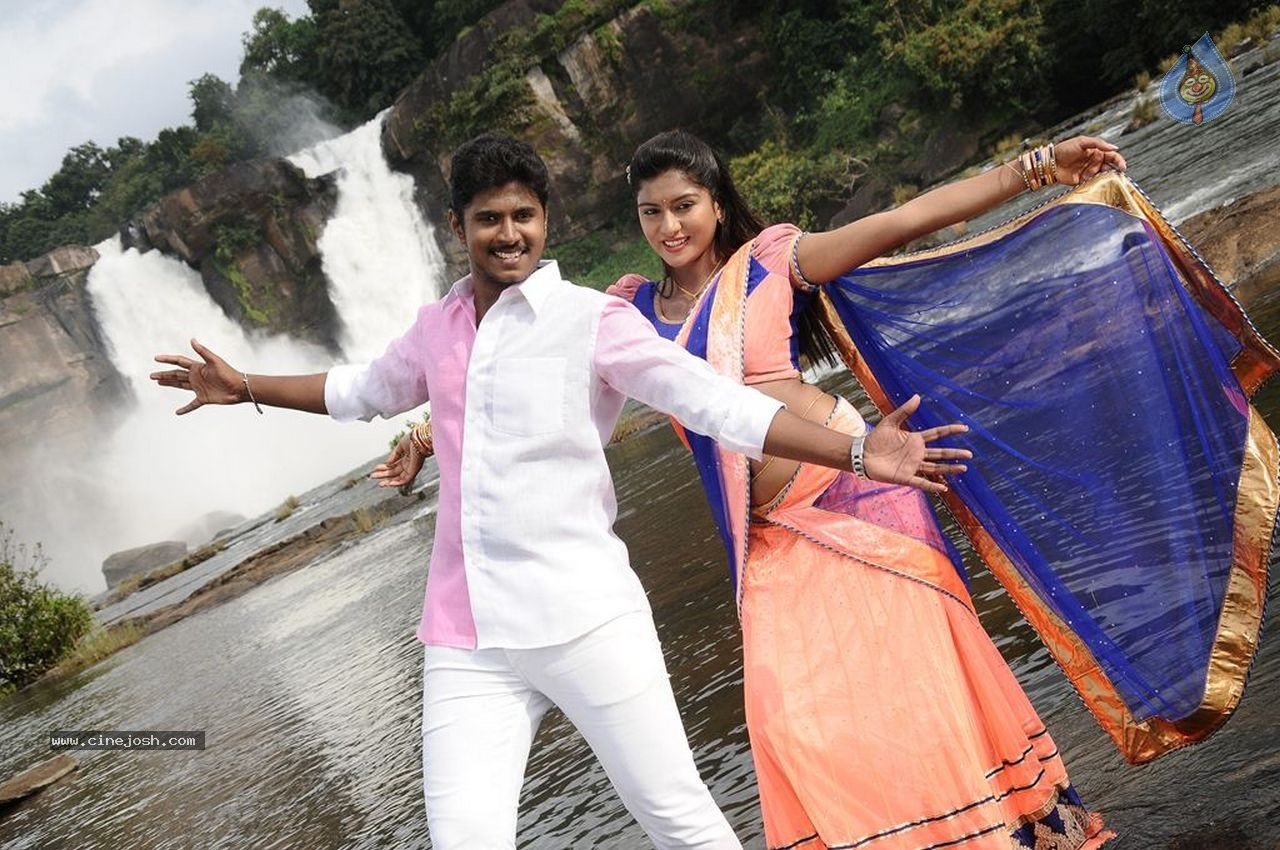 Akshaya's Nanbargal Narpani Mandram Tamil Movie Stills - 53 / 75 photos
