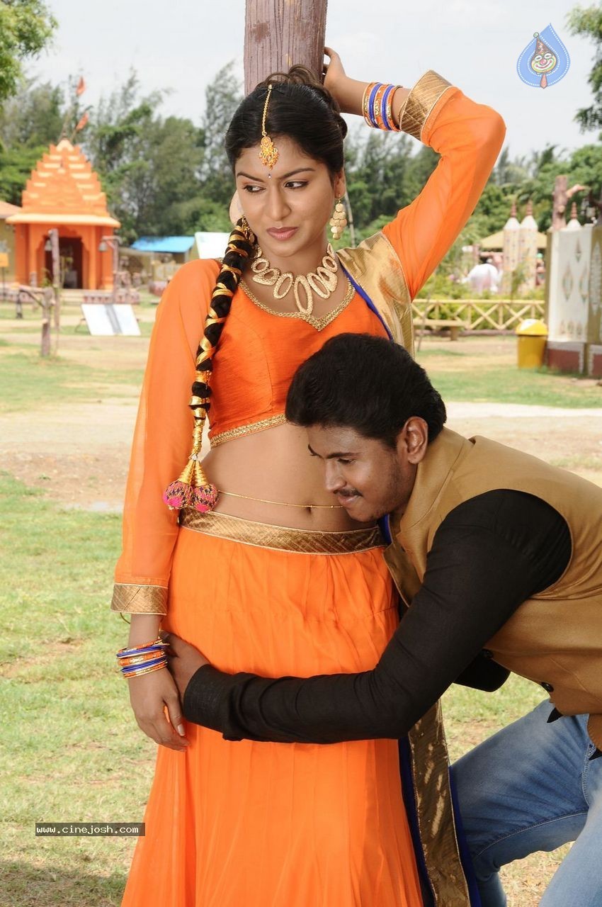 Akshaya's Nanbargal Narpani Mandram Tamil Movie Stills - 66 / 75 photos