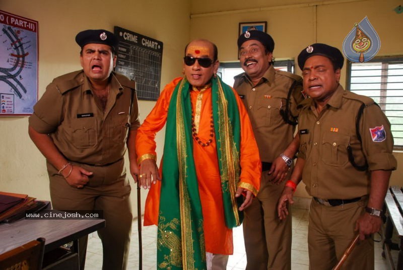 Alasyam Amrutham Movie Latest Stills - 19 / 31 photos
