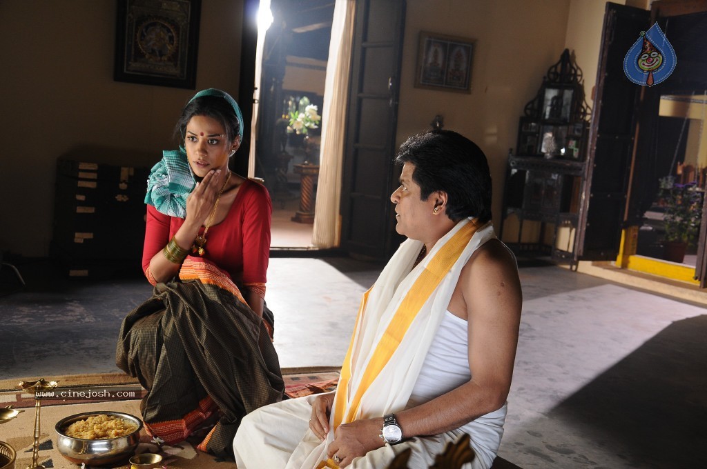 Ali with Mumaith Khan Stills - 59 / 150 photos