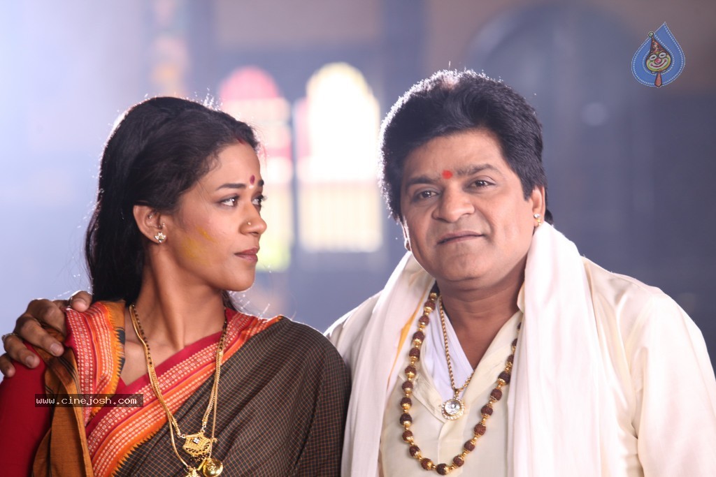 Ali with Mumaith Khan Stills - 60 / 150 photos
