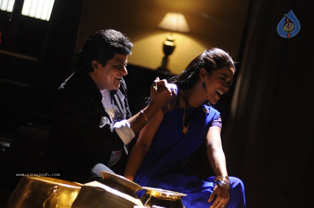 Ali with Mumaith Khan Stills - 62 / 150 photos