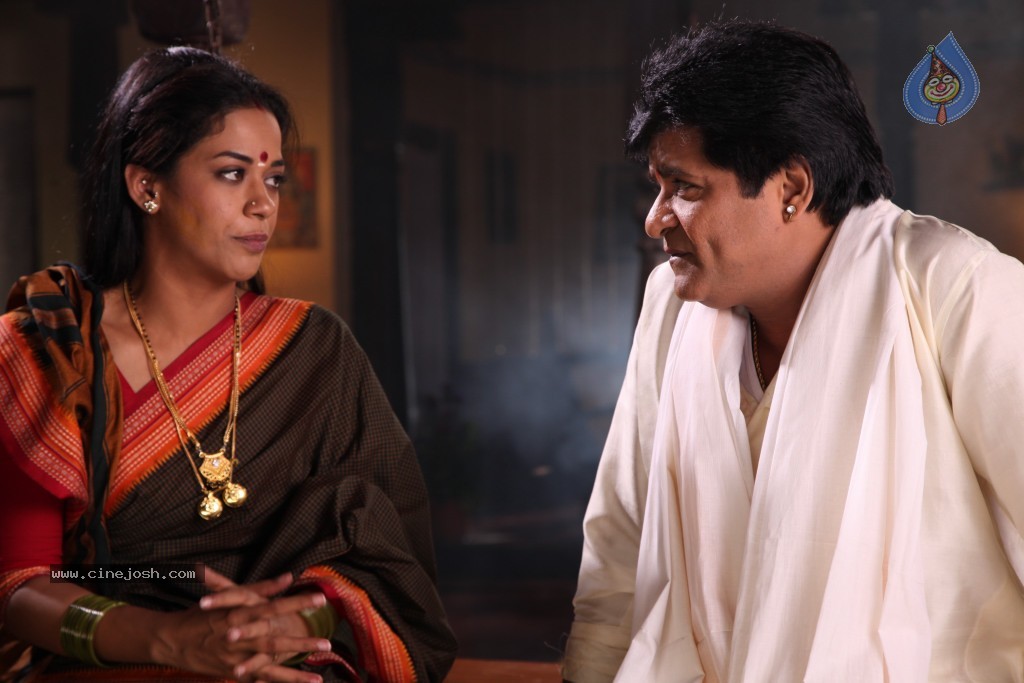 Ali with Mumaith Khan Stills - 63 / 150 photos