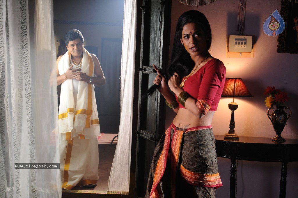Ali with Mumaith Khan Stills - 74 / 150 photos
