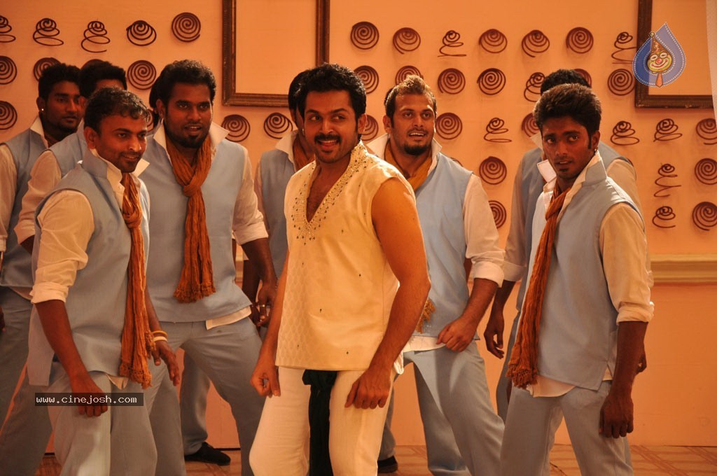 All In All Alaguraja Tamil Movie Pics - 1 / 11 photos