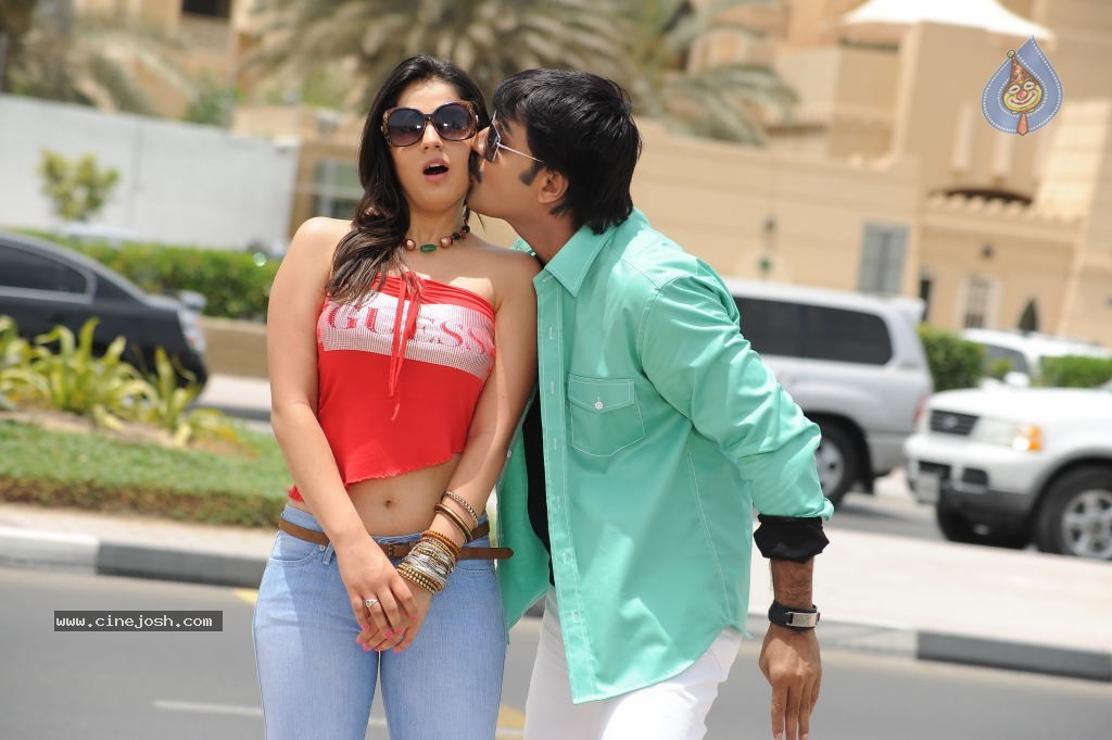 All The Best Movie Hot Stills - 8 / 22 photos