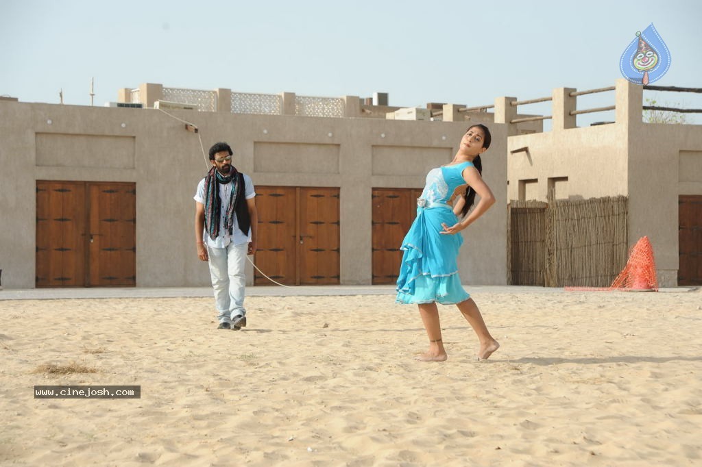 All The Best Movie Latest Stills - 29 / 103 photos